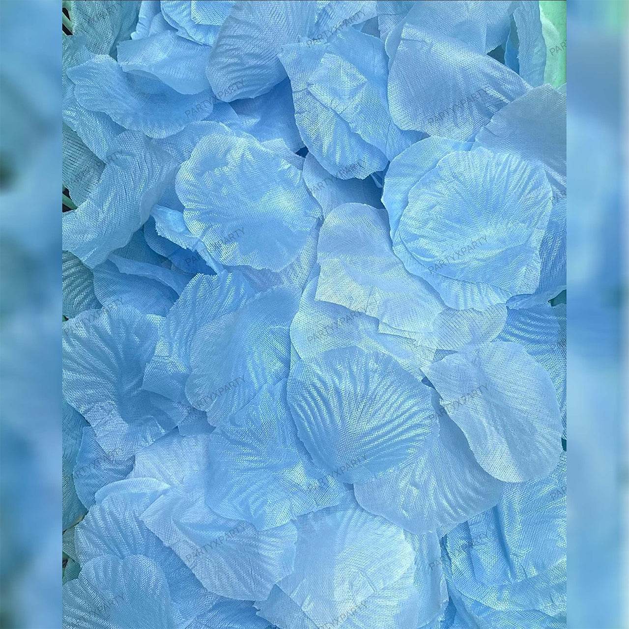 Imitation petals Couple anniversary birthday heart romantic decoration gift decoration light blue
