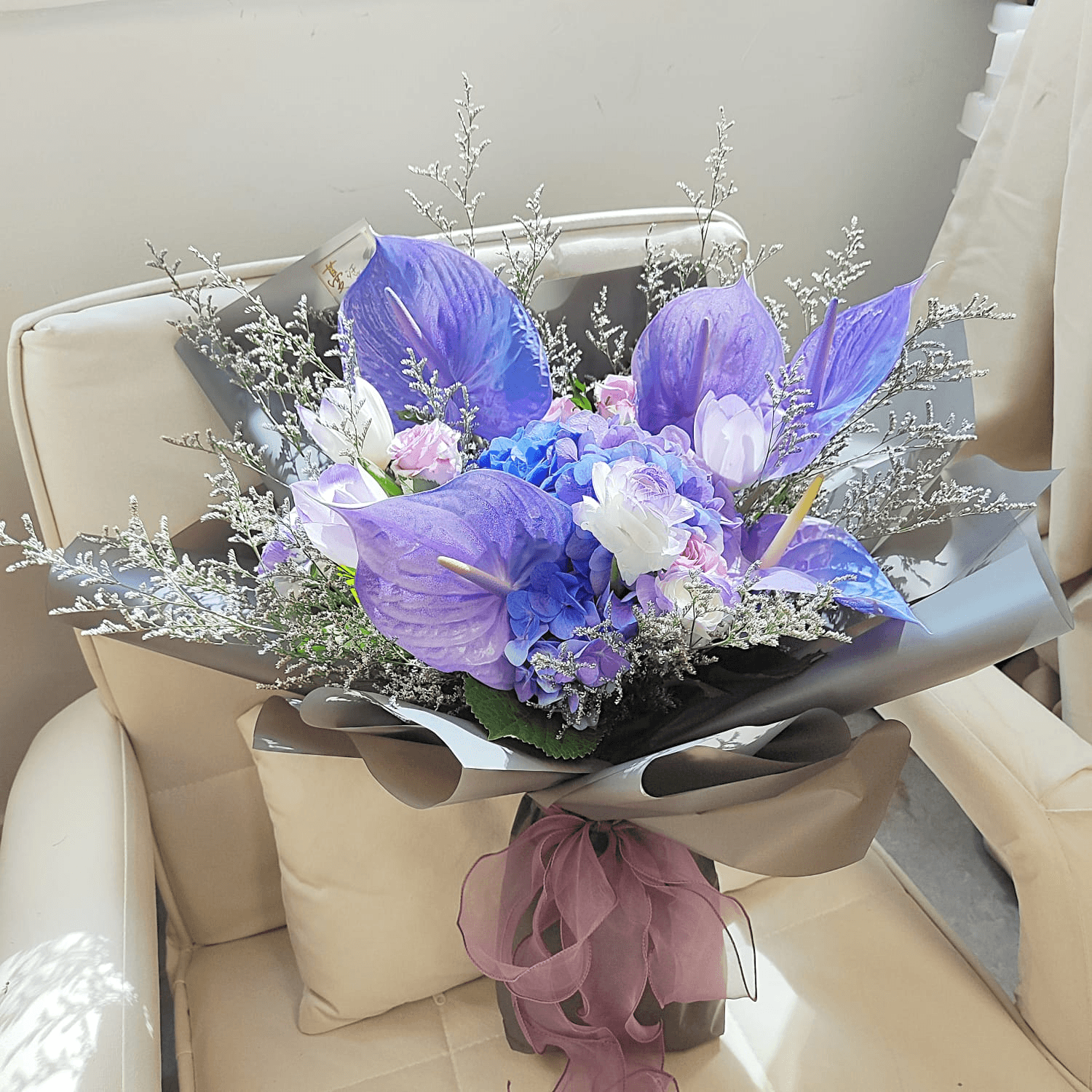 Purple bouquet purple and blue palm bouquet flowers anniversary confession Valentine's Day – F-240 - party X party