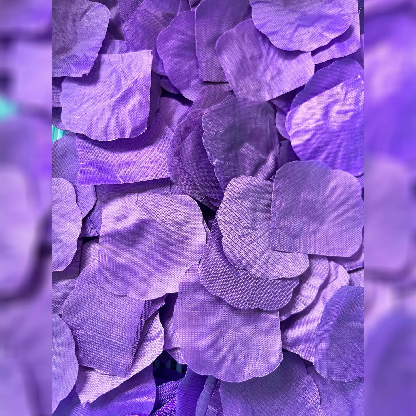 Imitation flower petals for couples' anniversary birthday romantic decoration gift decoration dark purple