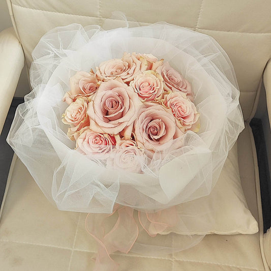11 Pink & Dark Pink Roses with White Gauze Bouquet – Elegant Romantic Gift – F-515 - party X party