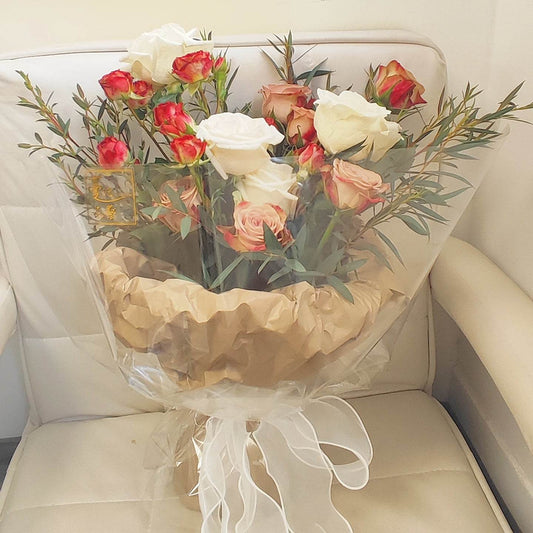 White Rose Cappuccino Rose Chocolate Bubble Rose Bouquet -- – F-516 - party X party