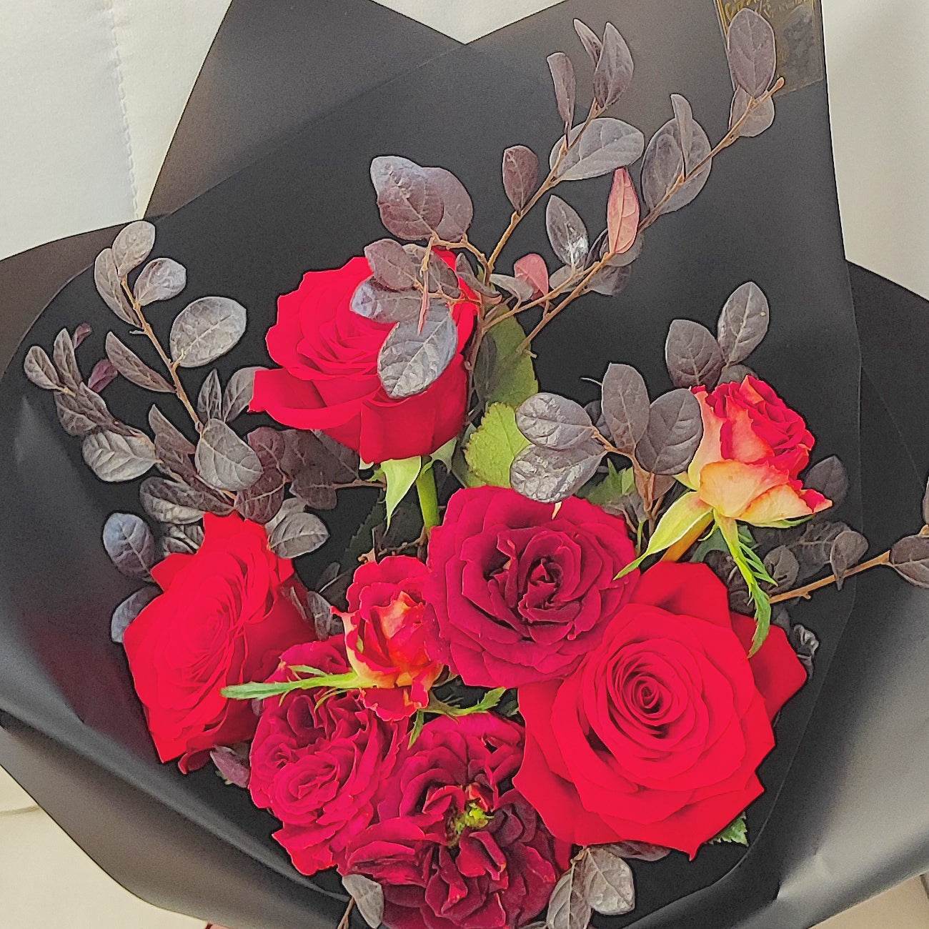 Red Rose Dark Red Small Rose Red Wood Bouquet--F-517 - party X party