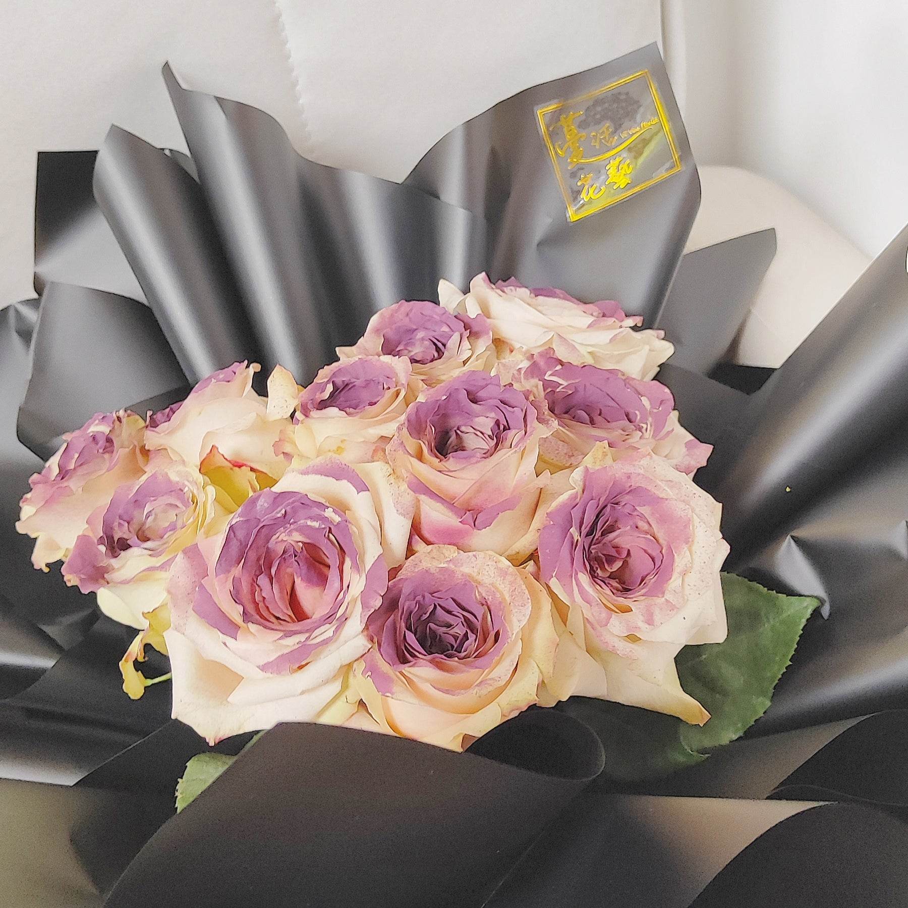 11 Black Plum Roses – Unique & Elegant Bouquet – F-531 - party X party