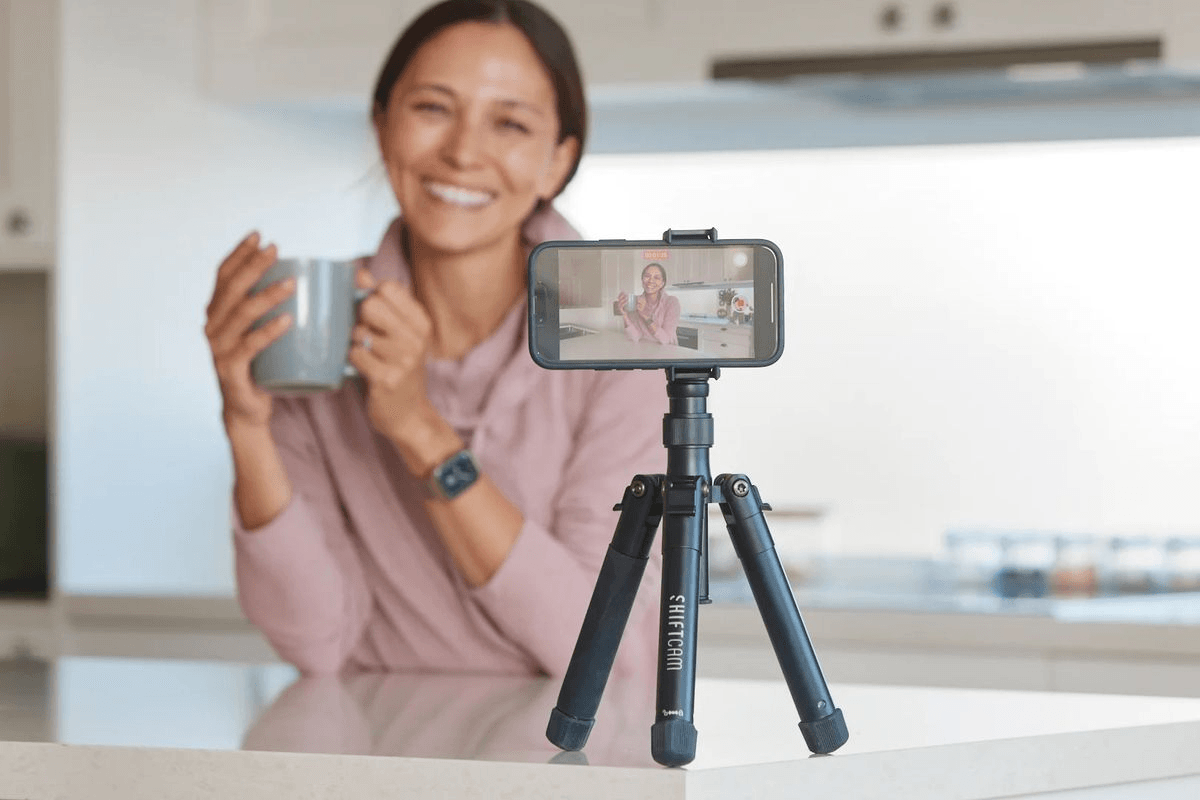 SHIFTCAM - TravelPod Pro Tripod (Black) PD-TD-01-E – LP-154 - party X party
