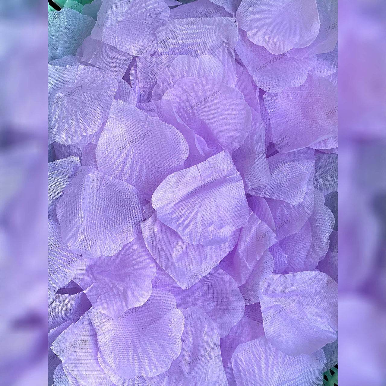 Imitation petals Couple anniversary birthday heart romantic decoration gift decoration light purple
