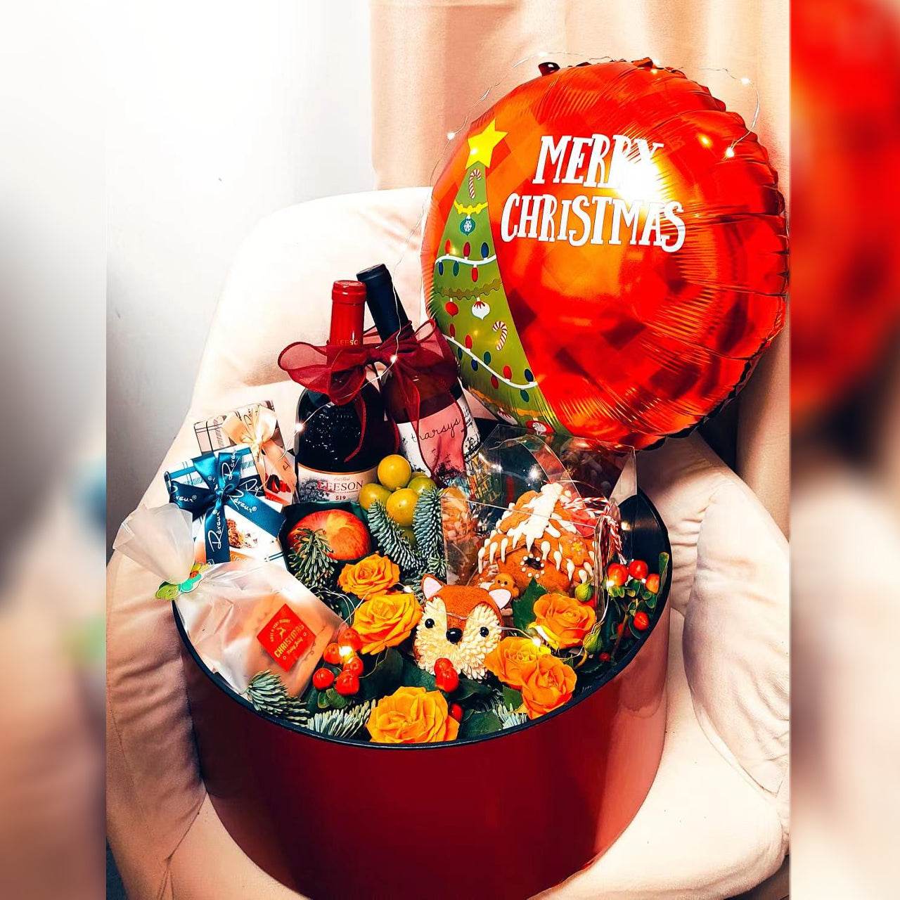Christmas Eve Balloon & Gift Set – Exquisite Gold Foil Wine & Fruit Box – 0010