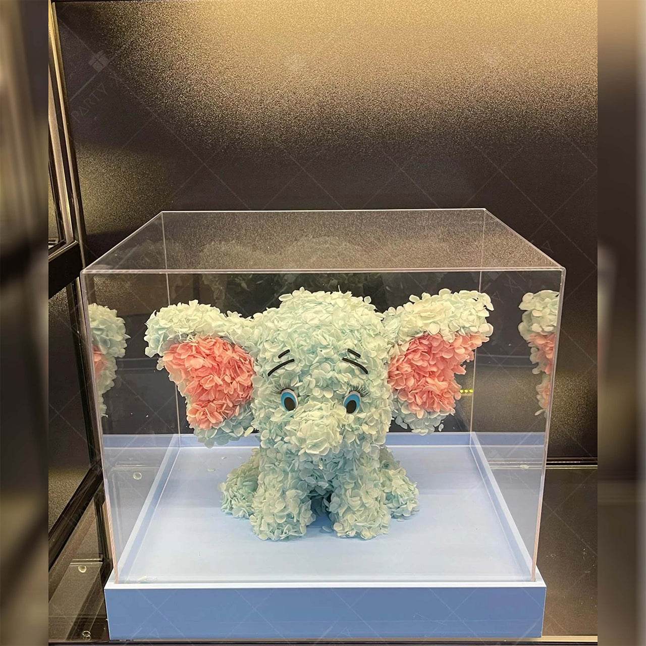 Dumbo Modeled Doll with Preserved Flower– F18 - party X party