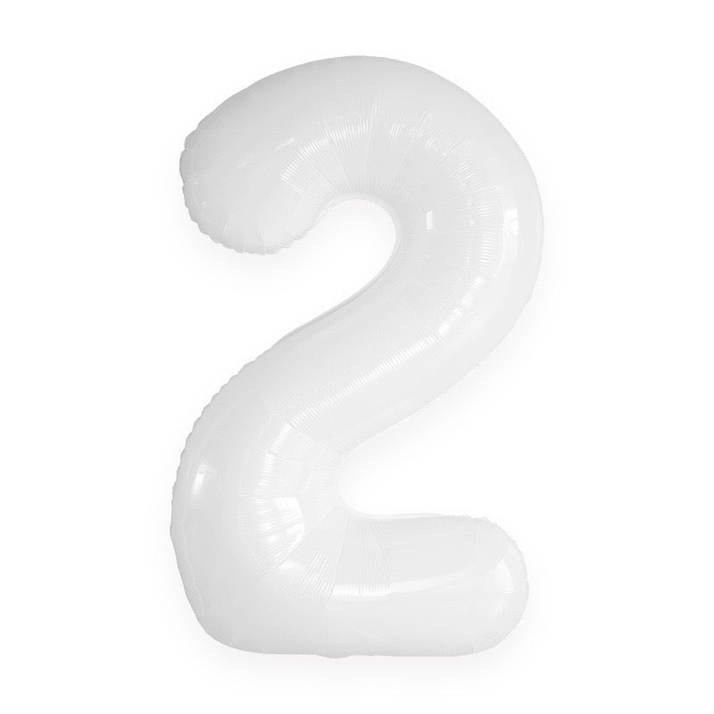 32″ White Number Balloons– B008-WH