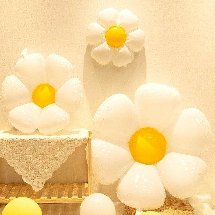 White Daisy-Shaped Aluminum Balloon | Birthday Party & Picnic Decoration – B100 - party X party