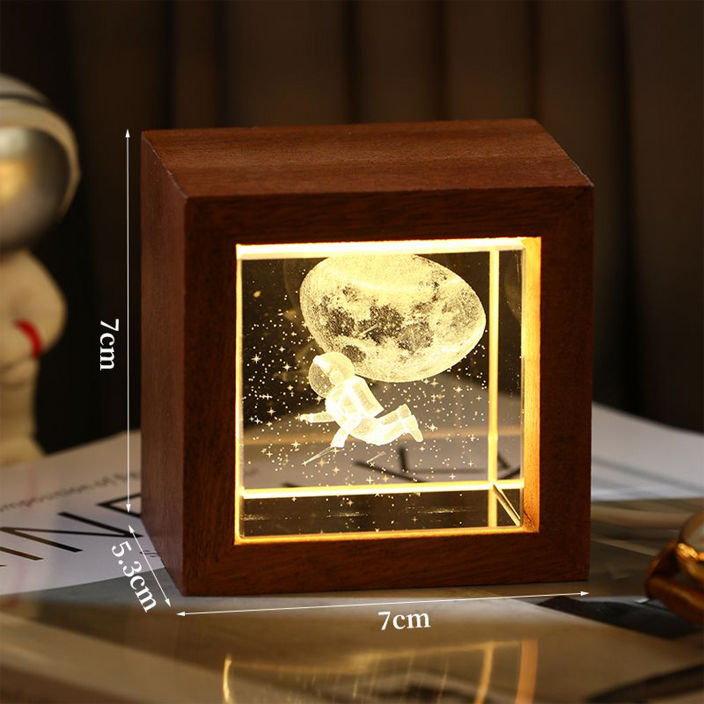 Official Inspired The Little Prince Crystal Night Light | Dreamy Bedroom Decoration & Tabletop Ornament | Meaningful Birthday Gift for Girls & Women