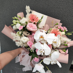 香氛玫瑰花束~白玫瑰、粉紅玫瑰花束~情人節 紀念日 表白 求婚 F-285