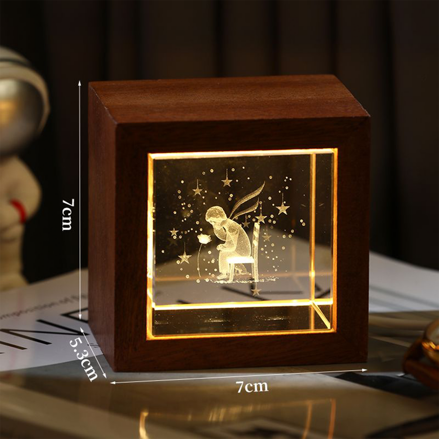 Official Inspired The Little Prince Crystal Night Light | Dreamy Bedroom Decoration & Tabletop Ornament | Meaningful Birthday Gift for Girls & Women