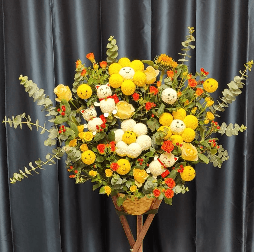Doll basket Ping-pong chrysanthemum doll (smiley flower, lucky cat, smiley face), orange rose, champagne rose basket – F-505 - party X party