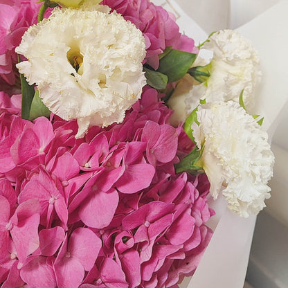 Deep pink embroidery wavy white platycodon bouquet – --F-537