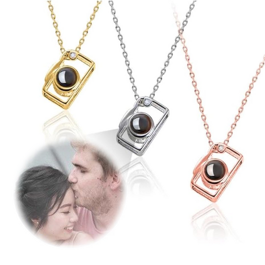 Trendy Camera Projection Necklace — trendy fashion style, “I Love You” in 100 languages, customizable photo projection pendant for couples.