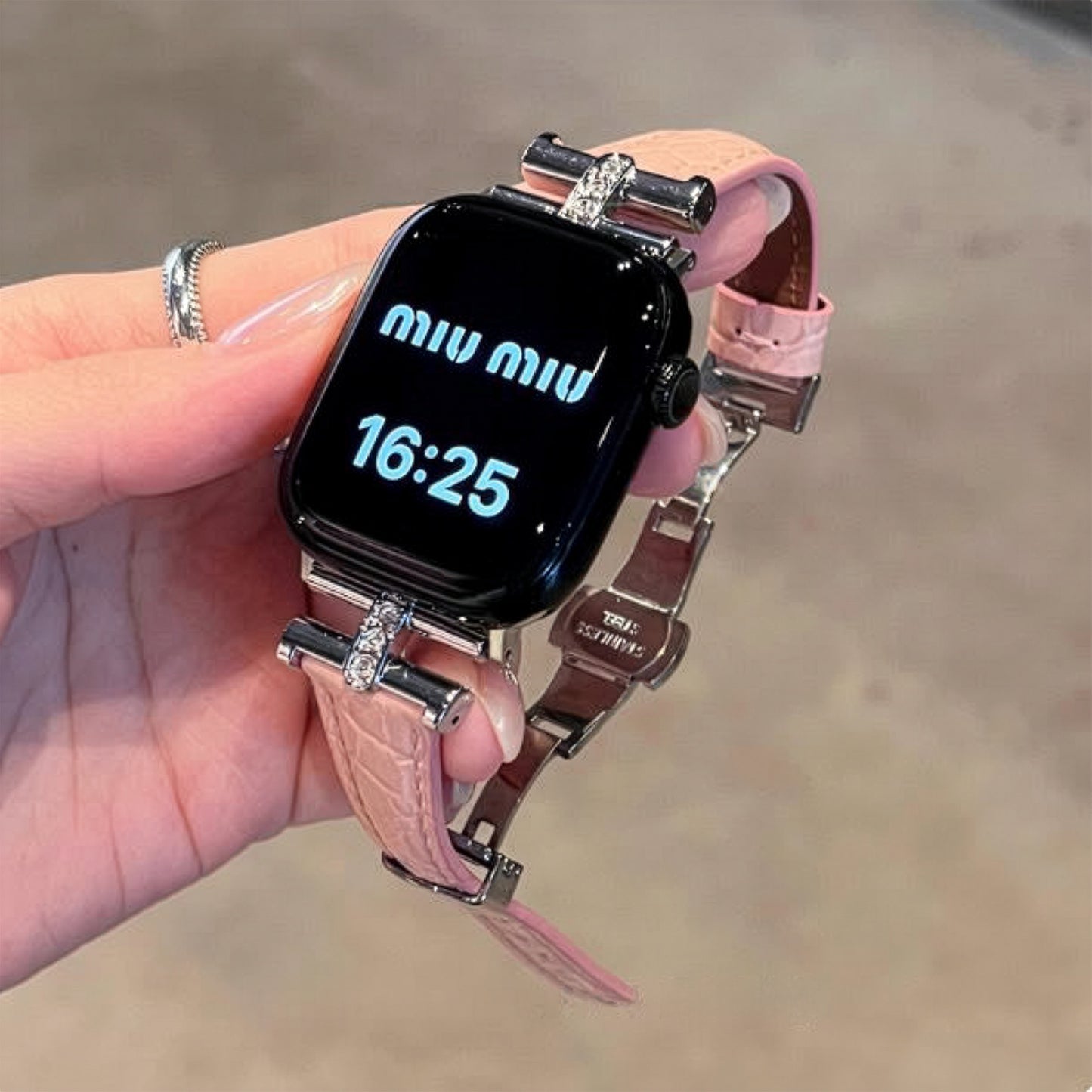 Apple Watch Crocodile Pattern Leather Strap – Diamond Arc de Triomphe Design SW-29 party X party
