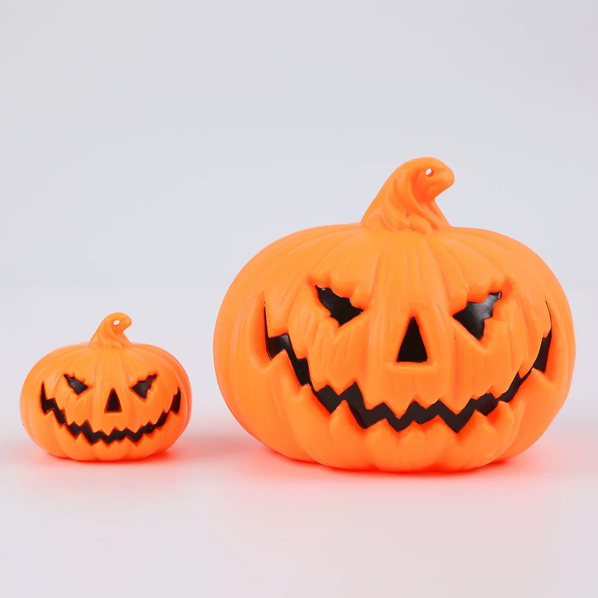 Halloween Pumpkin LED Light Lamp | Spooky Jack-o'-Lantern Table Decoration (Large)