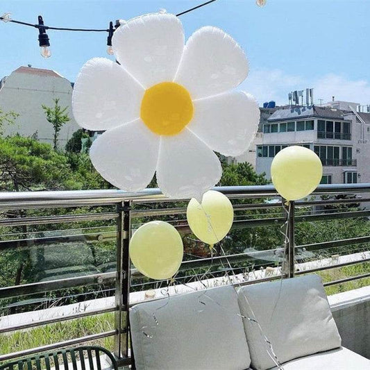 White Daisy-Shaped Aluminum Balloon | Birthday Party & Picnic Decoration – B100 - party X party